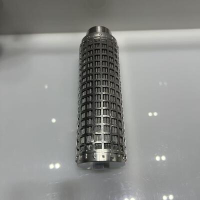 उच्च तापमान प्रतिरोध, ग्रेडेड छिद्र आकार और बड़े निस्पंदन क्षेत्र के साथ स्टेनलेस स्टील फाइबर फील्ड प्लीटेड फिल्टर कारतूस