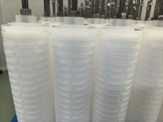 आयरन ऑक्साइड को हटाने के लिए बिजली संयंत्रों के लिए 3.5m3/h~4.5m3/h प्रवाह दर के साथ 40 इंच कंडेनसेट पॉलिशिंग फिल्टर